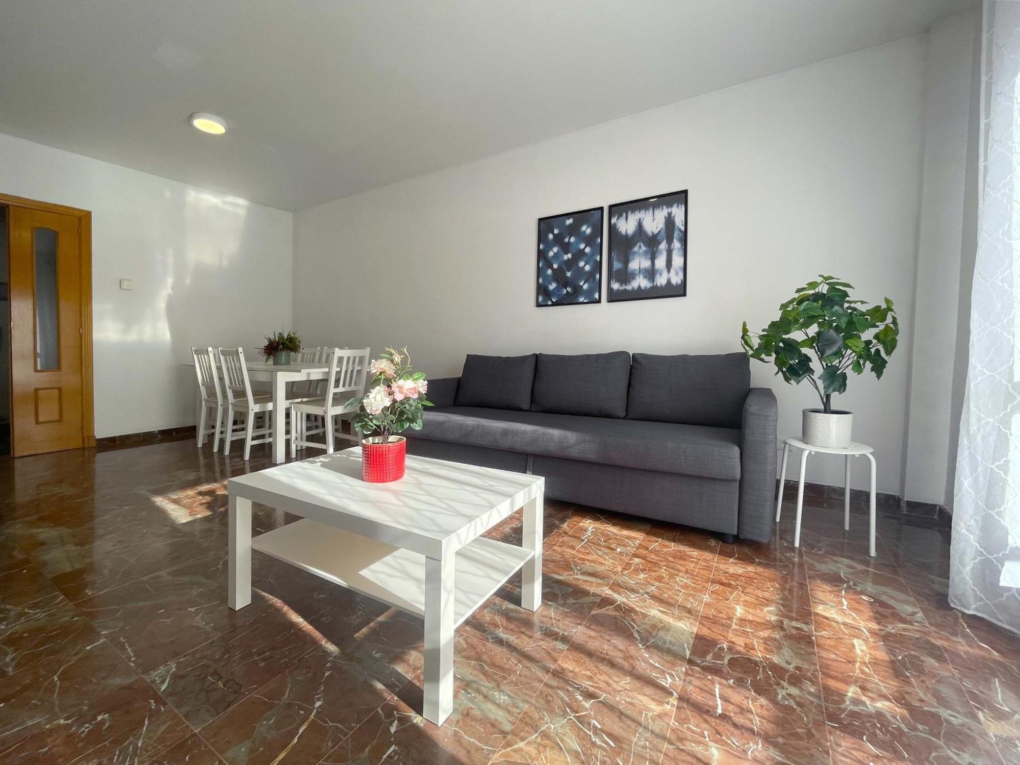 Apartamentos El Pilar Suites 3000 Zaragoza Luaran gambar