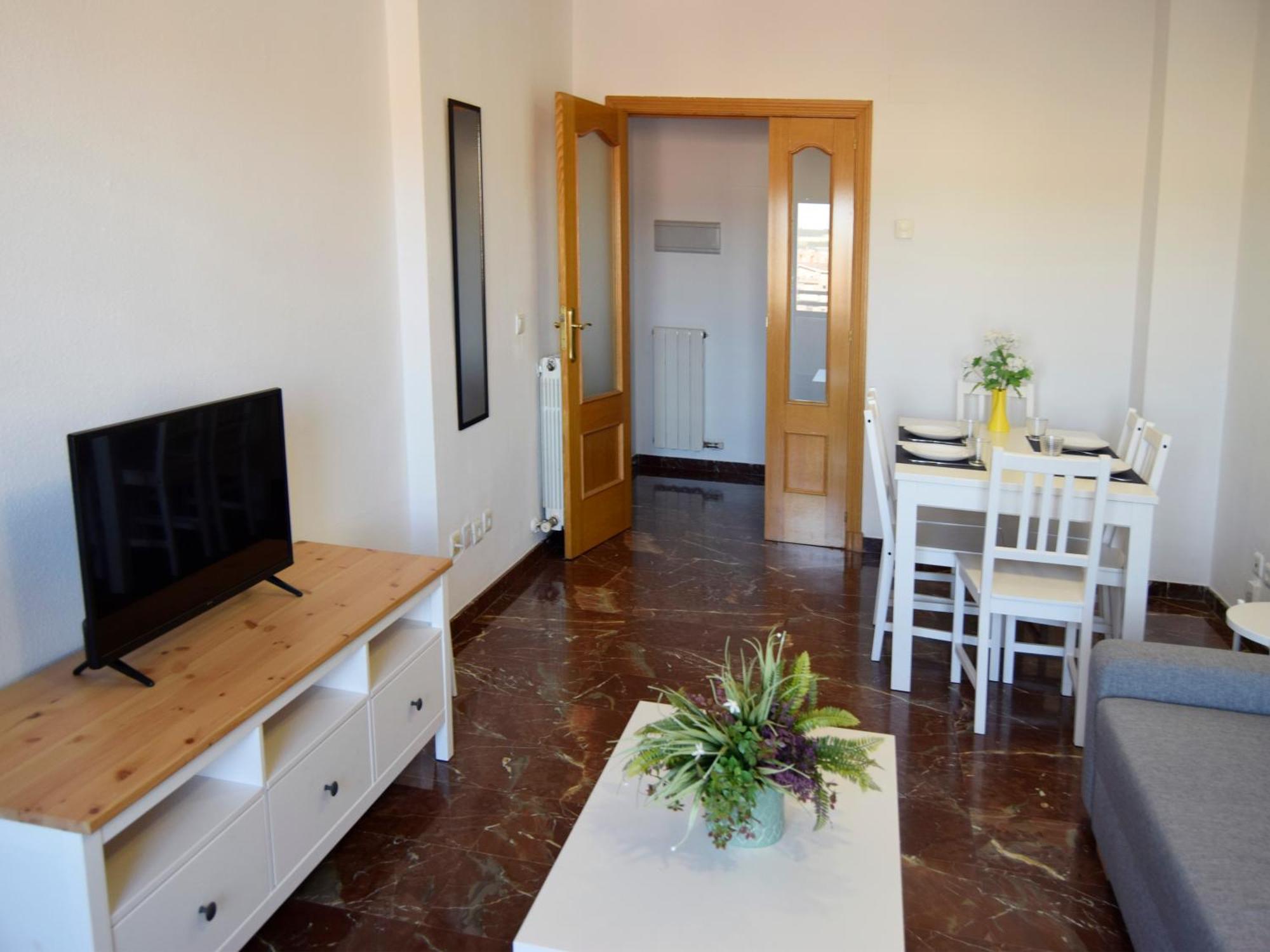 Apartamentos El Pilar Suites 3000 Zaragoza Luaran gambar